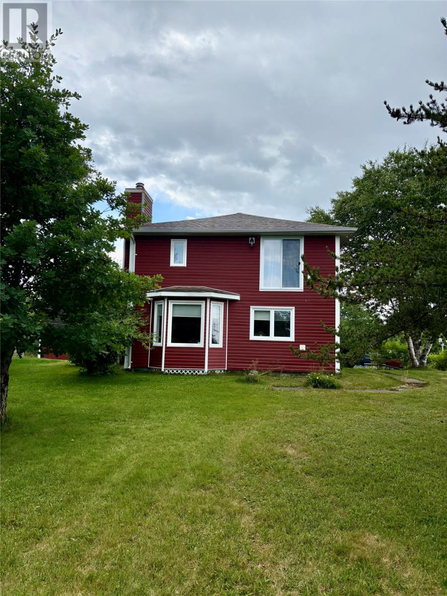 15 Squires Rd, Eastport, NL A0G 1Z0