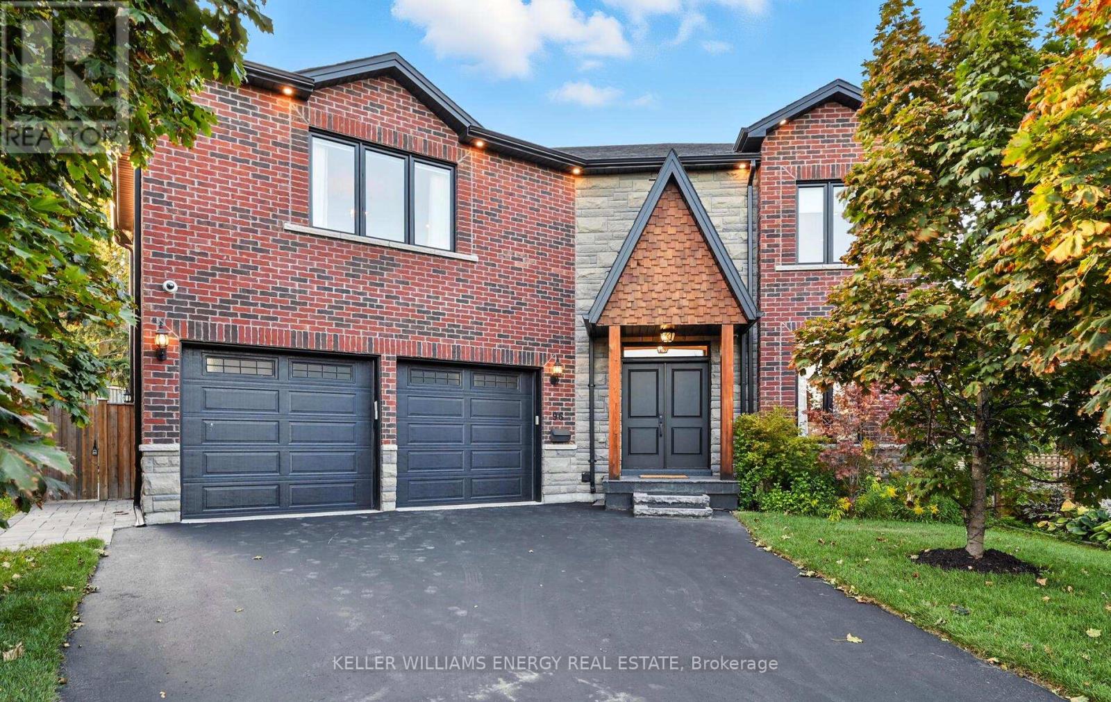 96 Kingsdale Dr, Oshawa, ON L1G 2G3