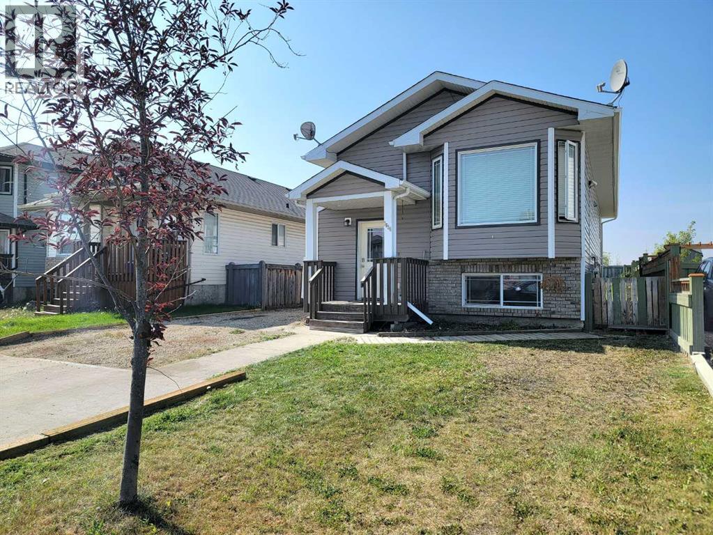 115 Street Unit 7834 #a, Grande Prairie, AB T8W 0A1