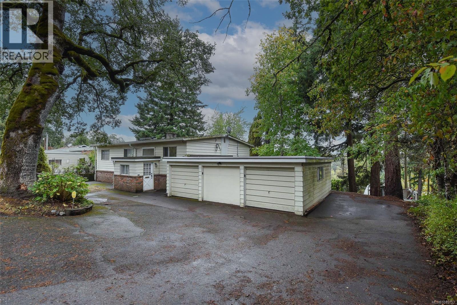 4667 Mcquillan Rd, Courtenay, BC V9N 3T6