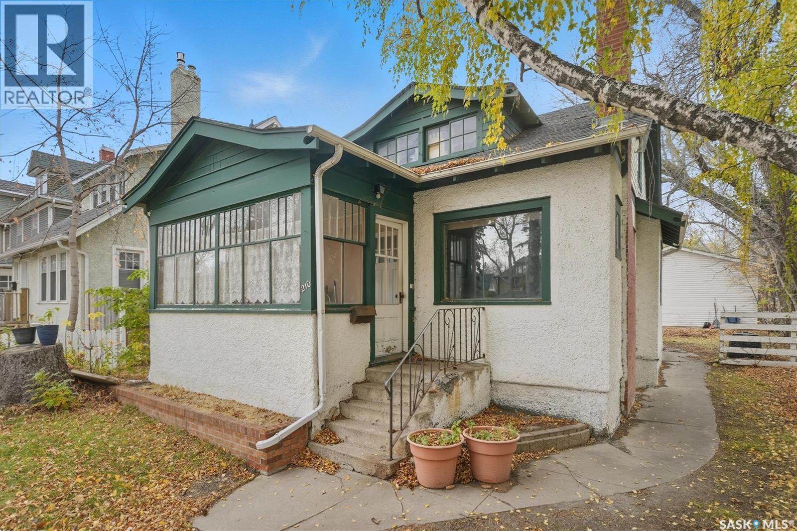 210 8 Street East, Saskatoon, SK S7H 0P3