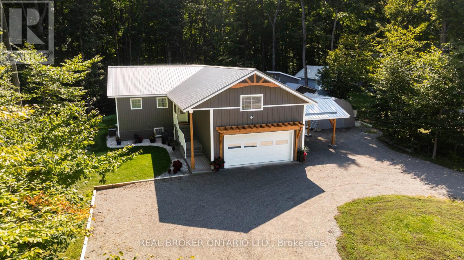 122 Timcourt Dr, Tiny, ON L9M 0B9