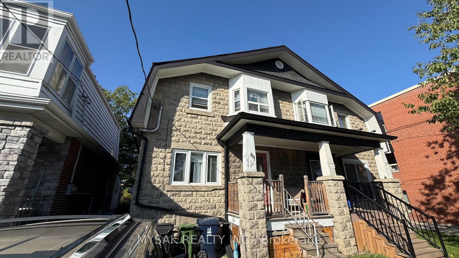 116 Fifth St, Toronto, ON M8V 2Z3