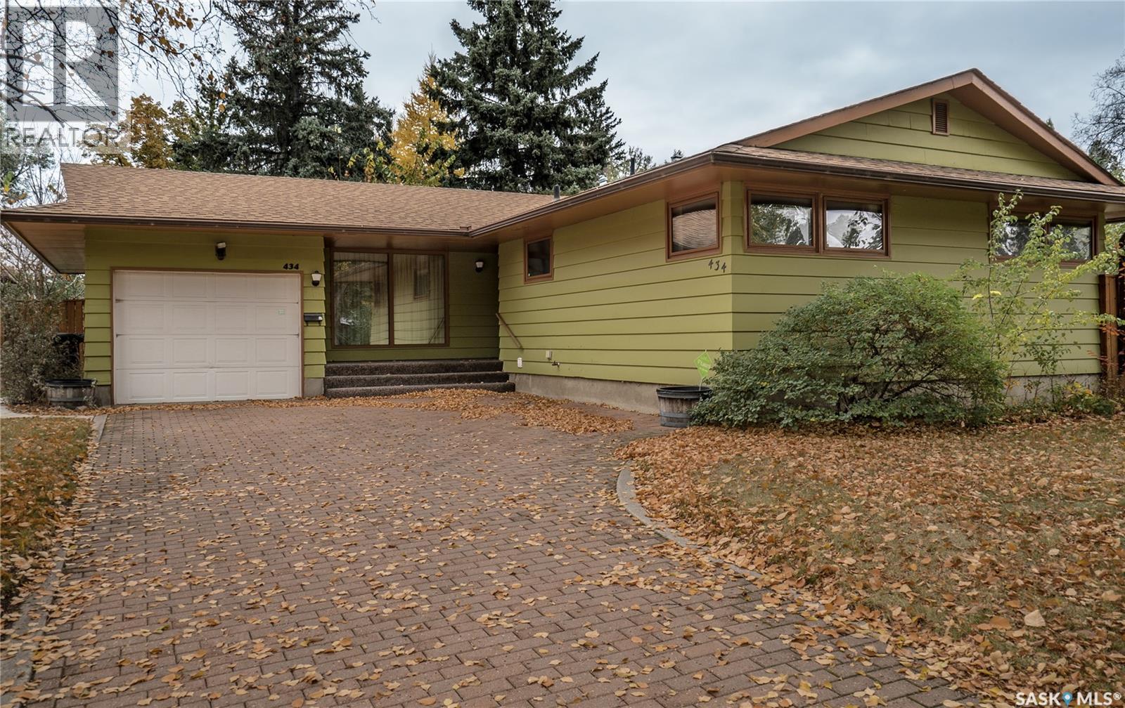 434 Birch Cres, Saskatoon, SK S7N 2K1