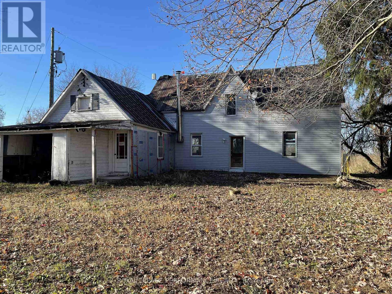 15240 Concession 6-7 Rd, North Stormont, ON K0C 1G0