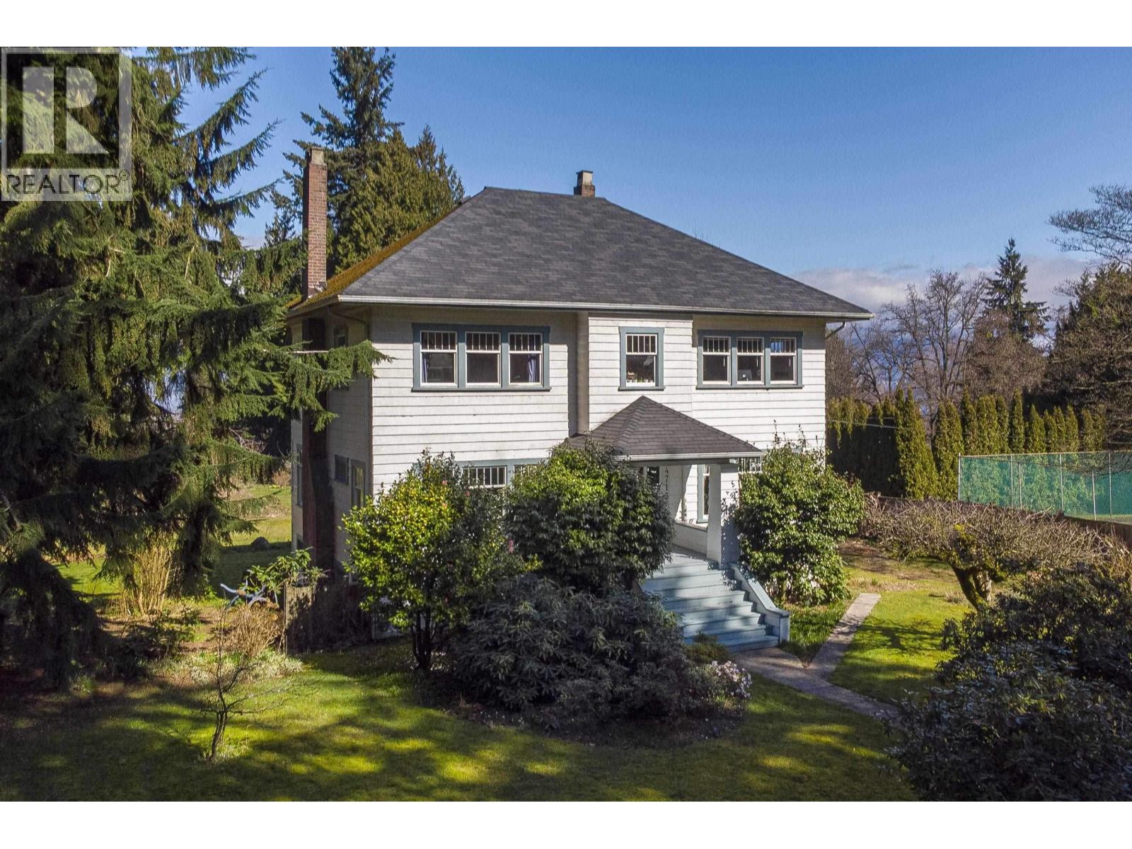 4715 W 4th Ave, Vancouver, BC V6T 1C3