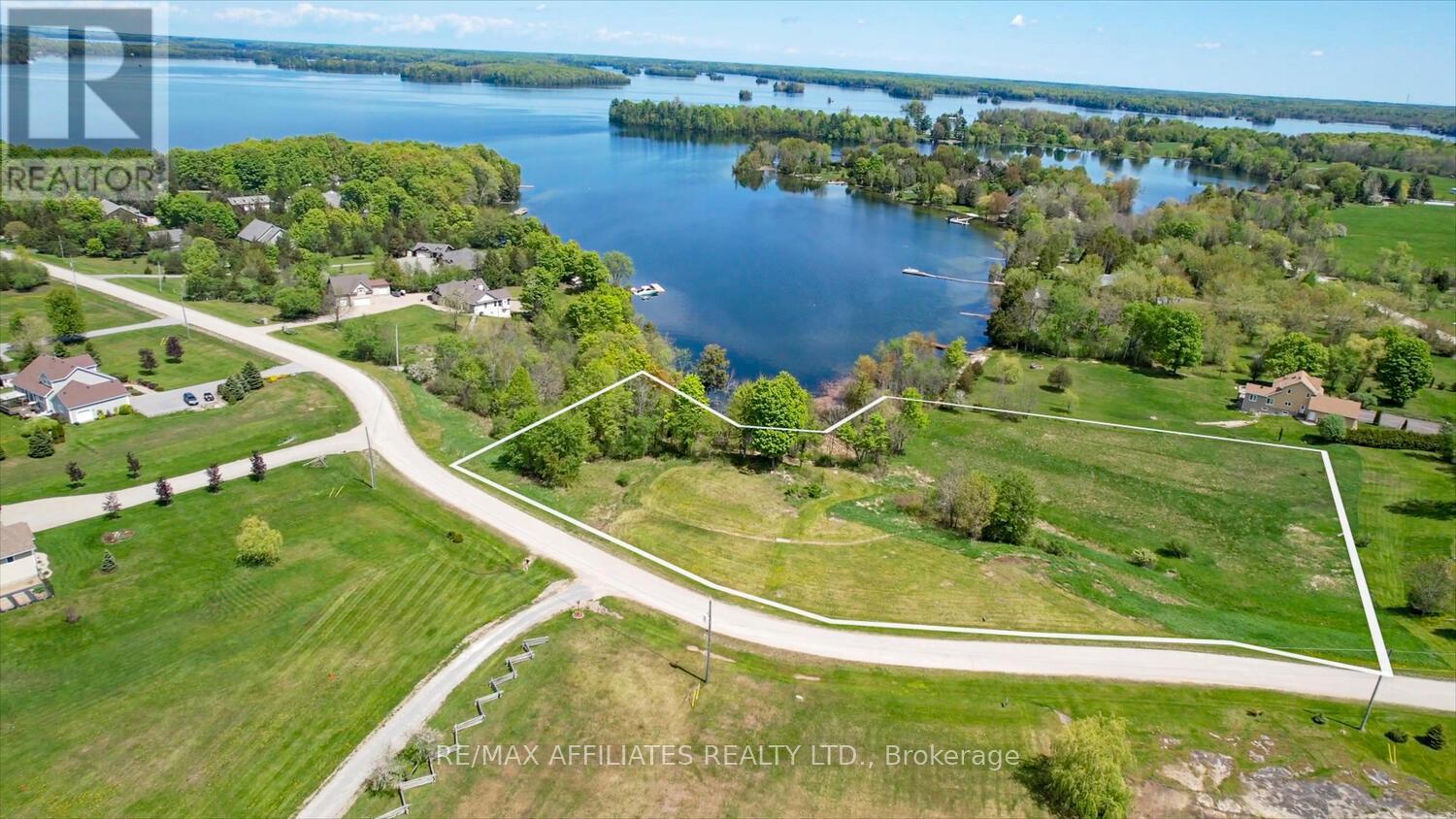 70 Horace Dr, Rideau Lakes, ON K0G 1V0