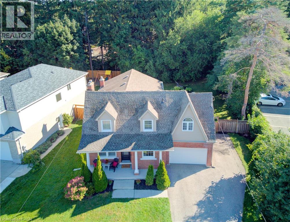 6 Churchill St, Waterloo, ON N2L 2X2