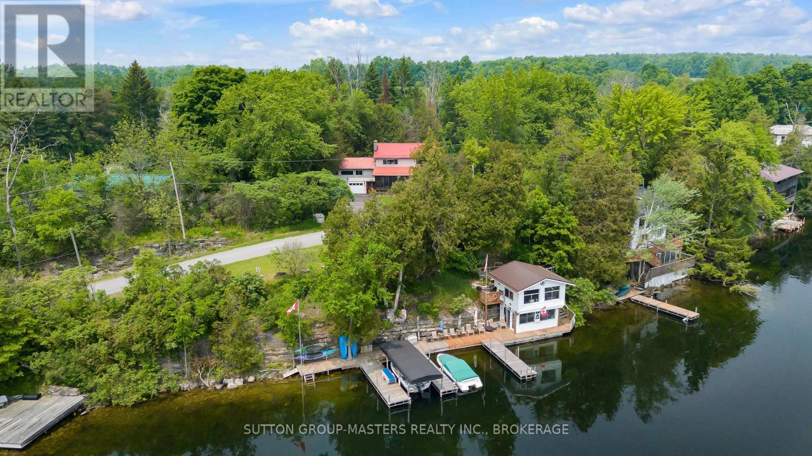 4667 Clearwater Rd, South Frontenac, ON K0H 2T0