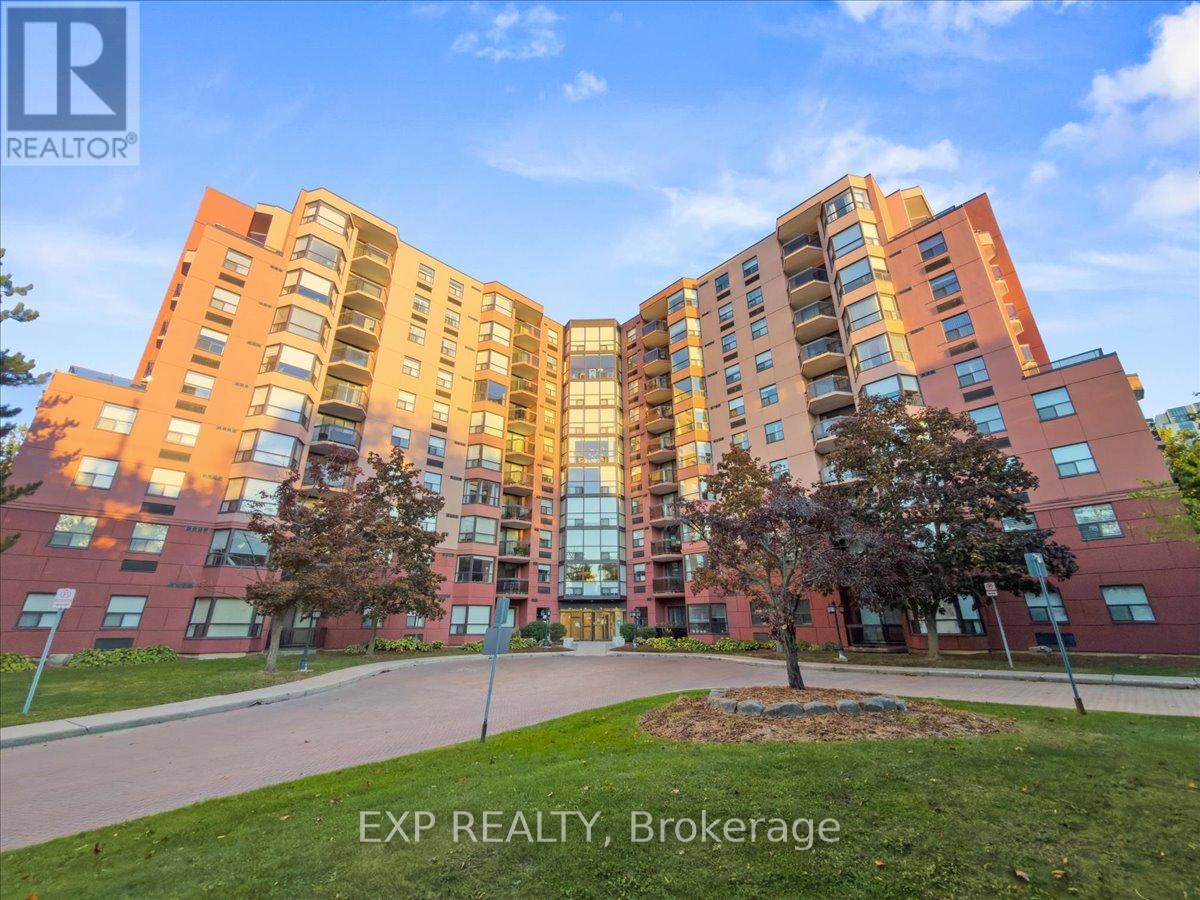 704 600 Talbot St, London, ON N6A 5L9
