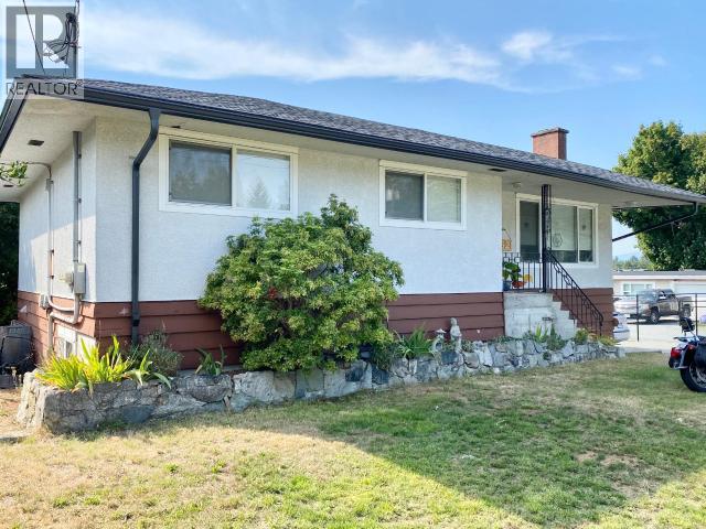 4621 Manson Ave, Powell River, BC V8A 3N3