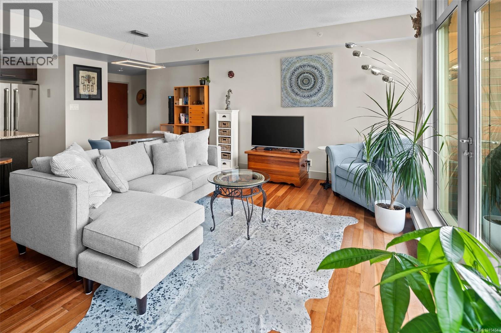 737 Humboldt Street #n408, Victoria, BC V8W 1B1