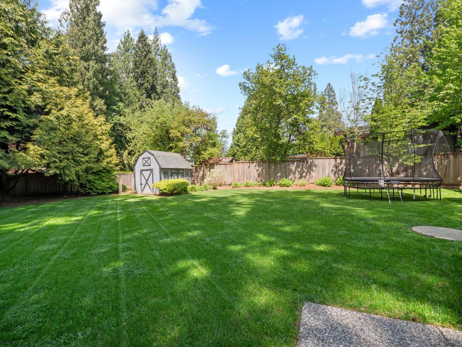 8995 Trattle St, Langley, BC V1M 2S4