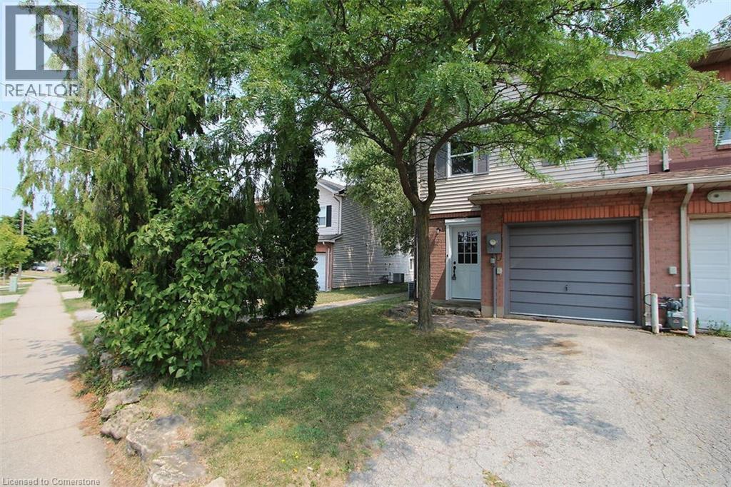 4353 Concord Ave, Beamsville, ON L0R 1B6
