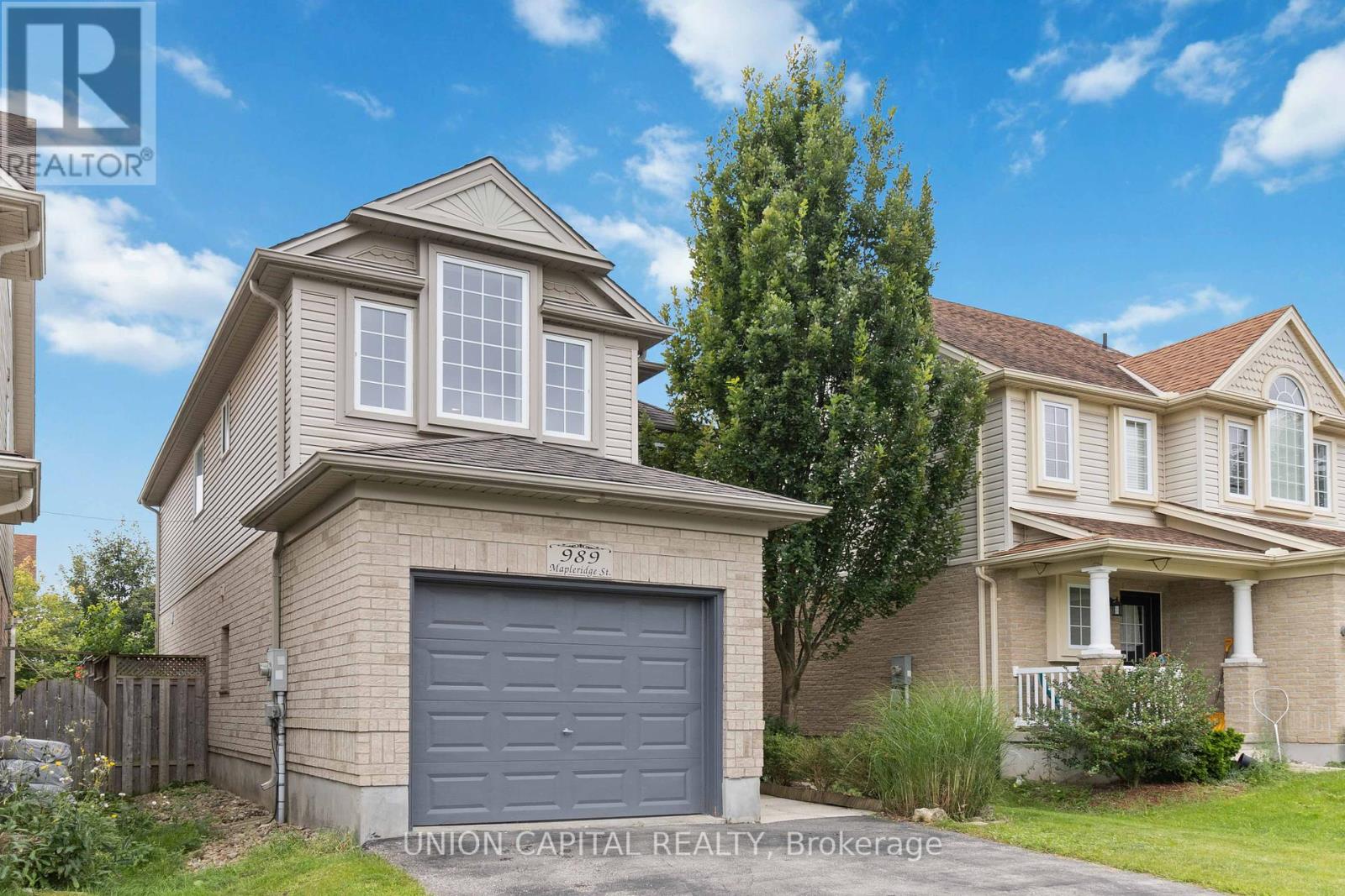989 Mapleridge St, London, ON N6H 0A6