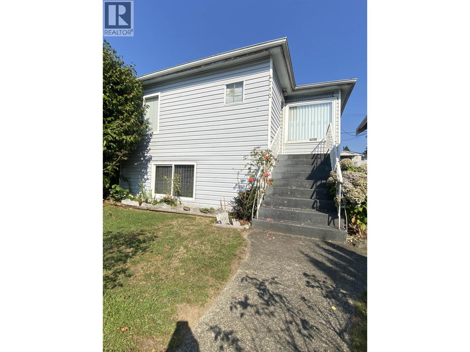 4712 Victoria Dr, Vancouver, BC V5N 4P1