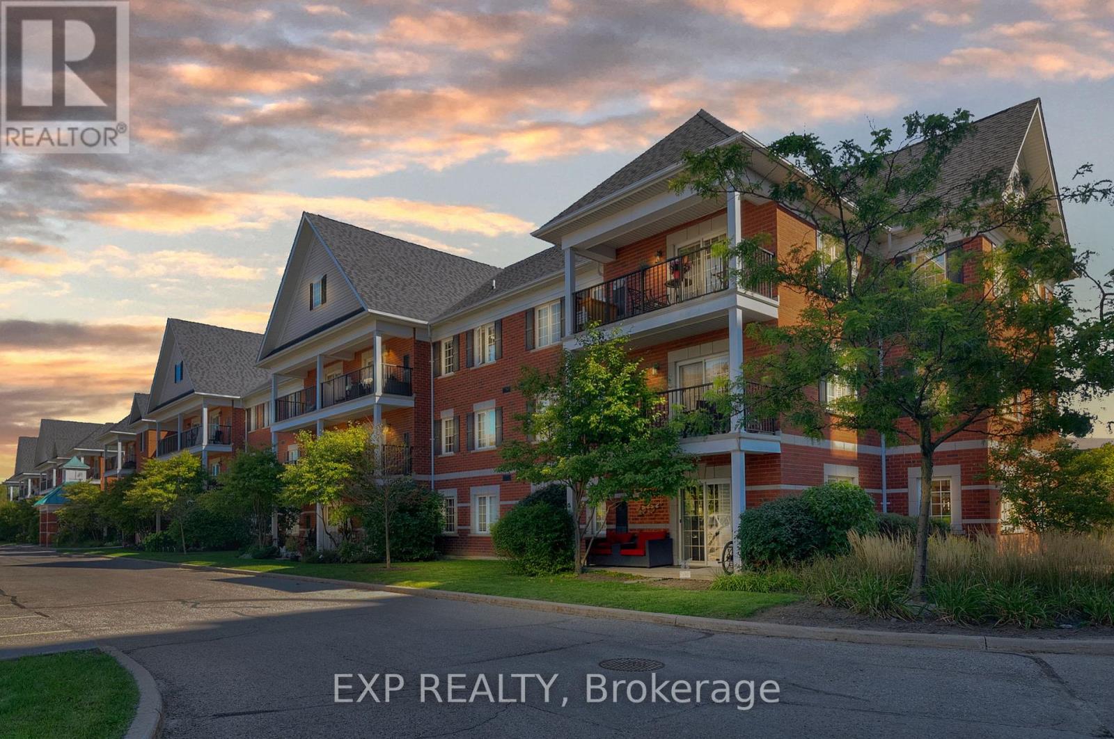 305 61 Clarington Blvd, Clarington, ON L1C 0A1