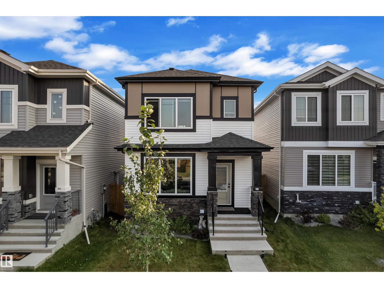 244 Rolston Wd, Leduc, AB T9E 1N1