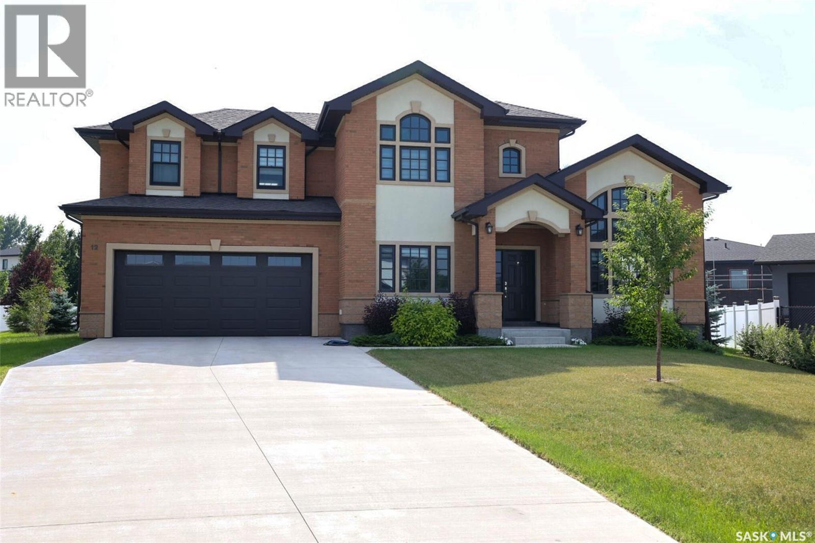 12 Yale Pl, White City, SK S4L 0C7