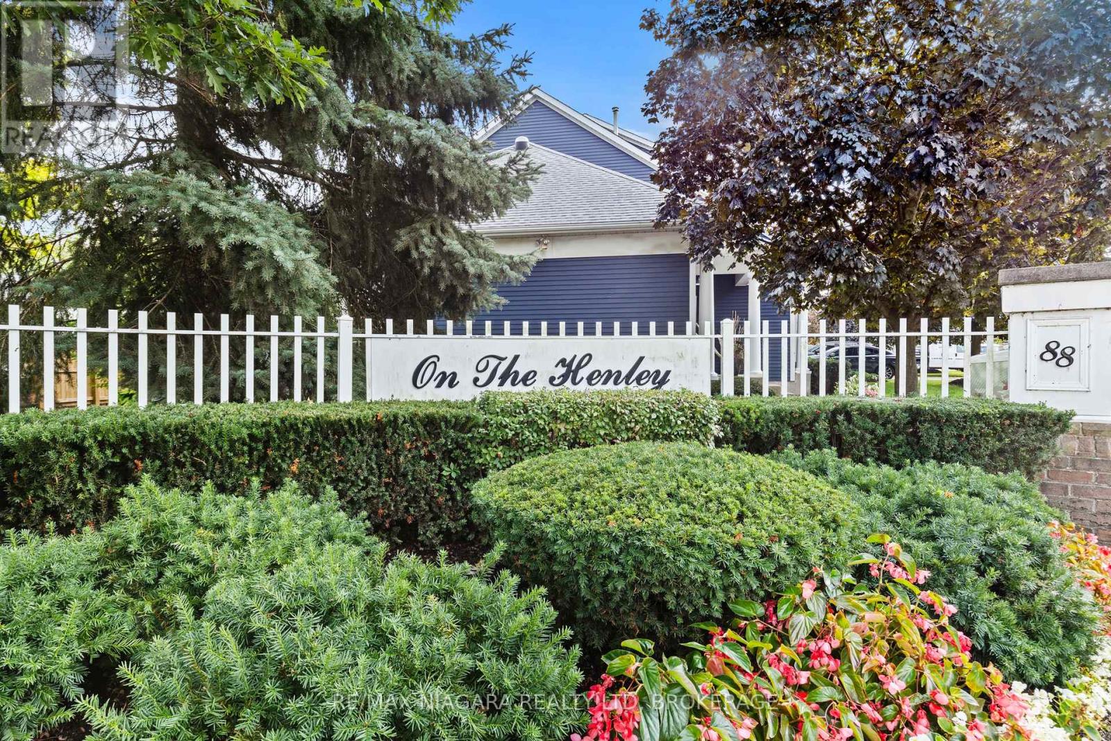 3 88 Lakeport Rd, St. Catharines, ON L2N 4P8