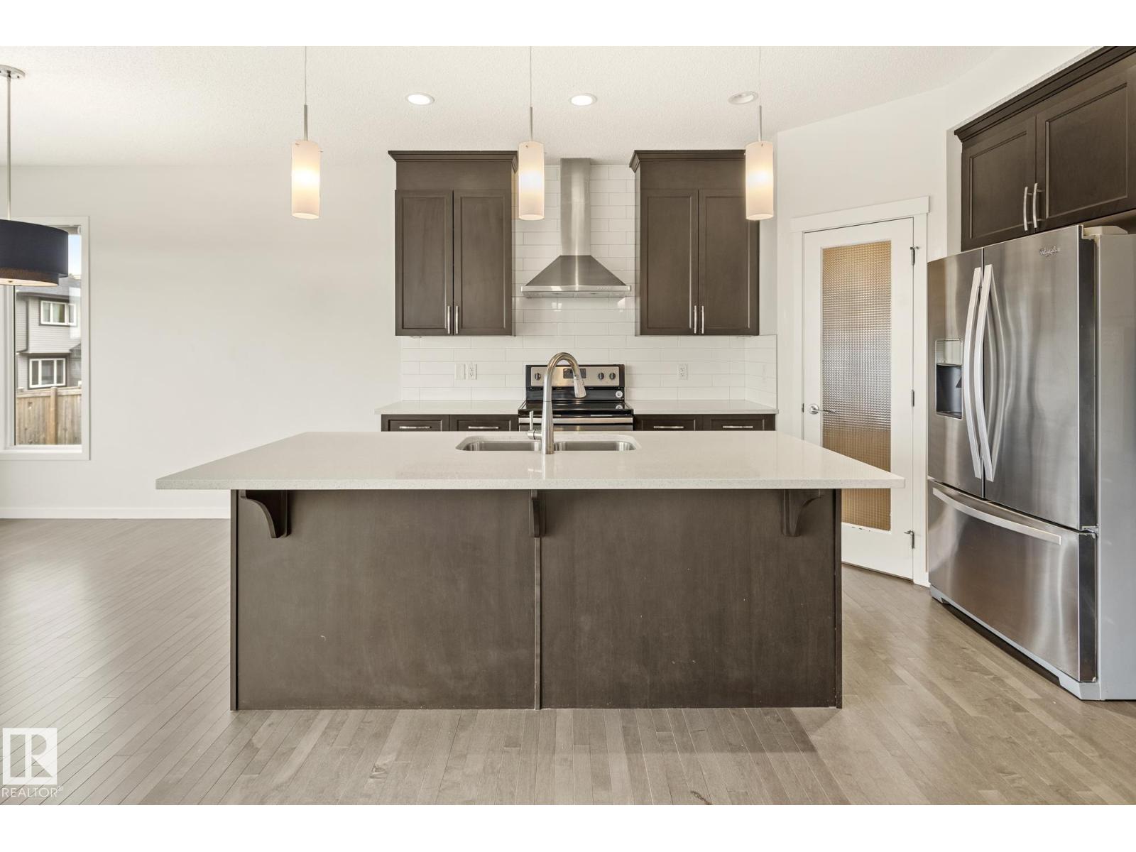 22 Av Sw Unit 5404, Edmonton, AB T6X 2H8