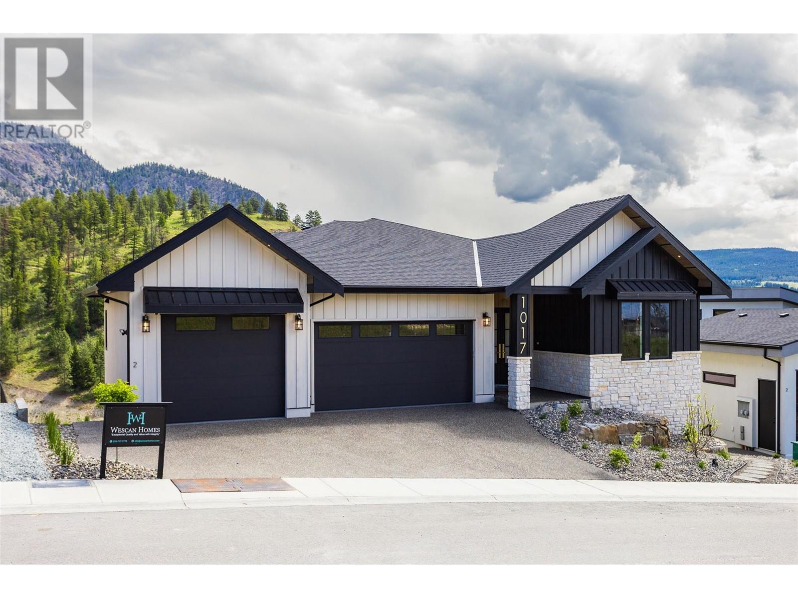 1017 Carnoustie Drive Lot Apt 2, Kelowna, BC V1P 0A3