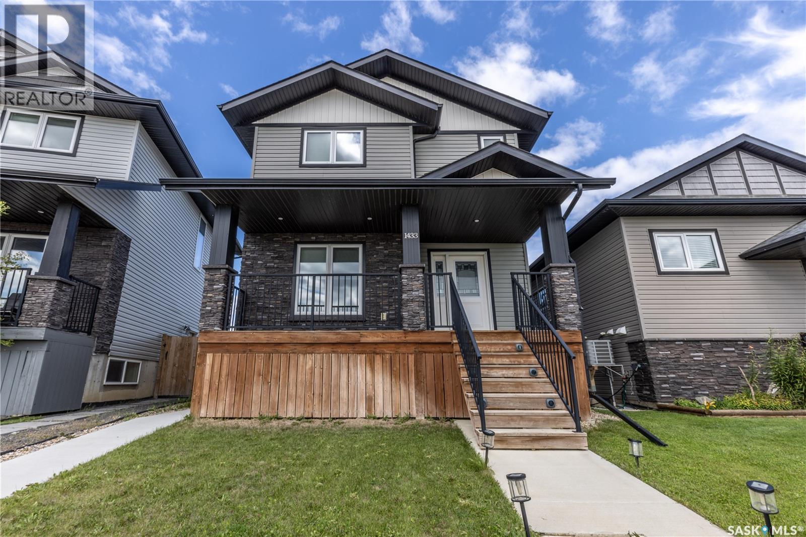 1433 Besnard Dr, Martensville, SK S0K 2T1