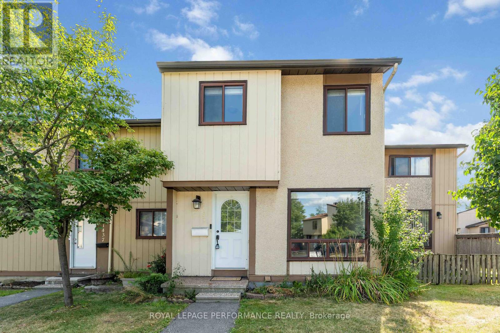 28 1439 Bethamy Ln, Ottawa, ON K1J 8P7