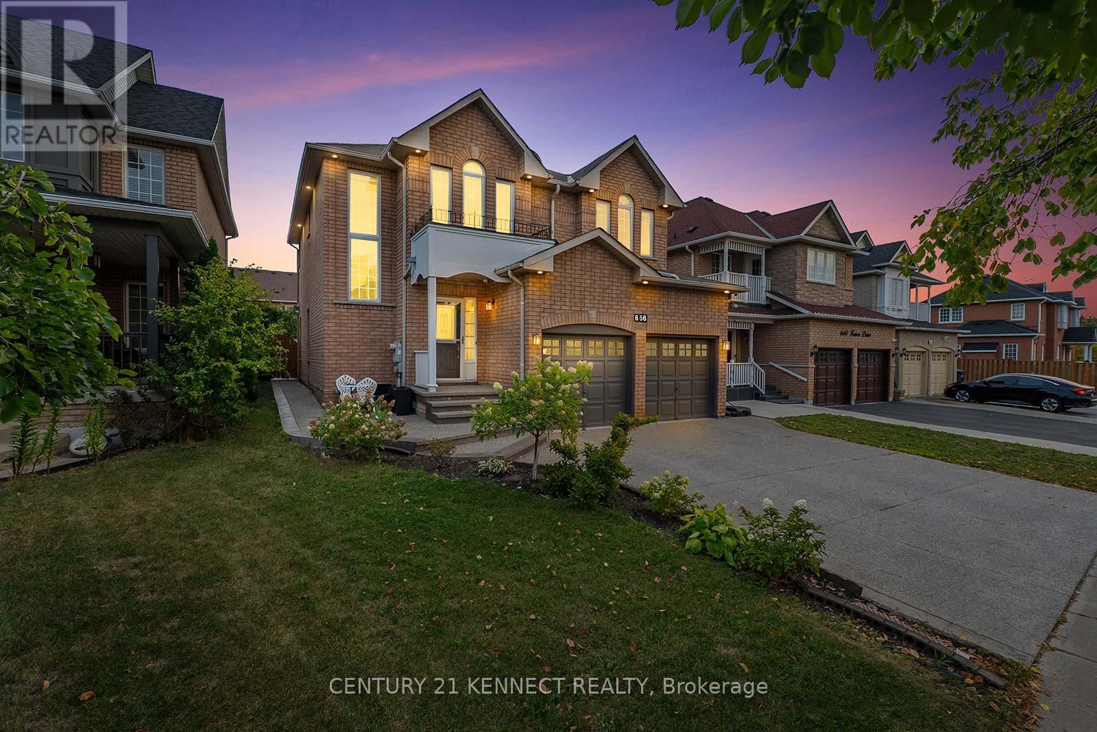 656 Kaiser Dr, Mississauga, ON L5W 1T6