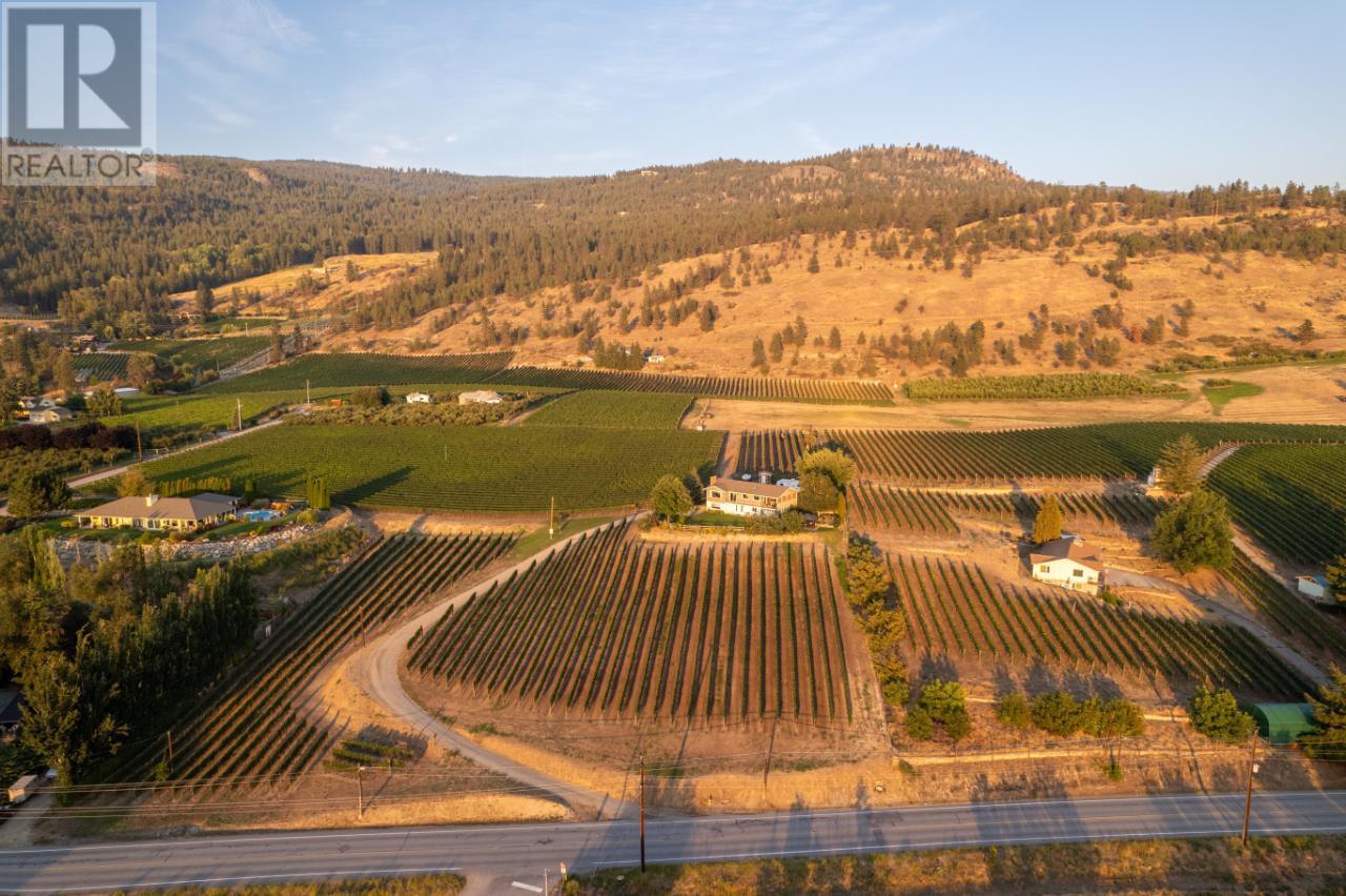 1116 Naramata Rd, Penticton, BC V2A 8T6