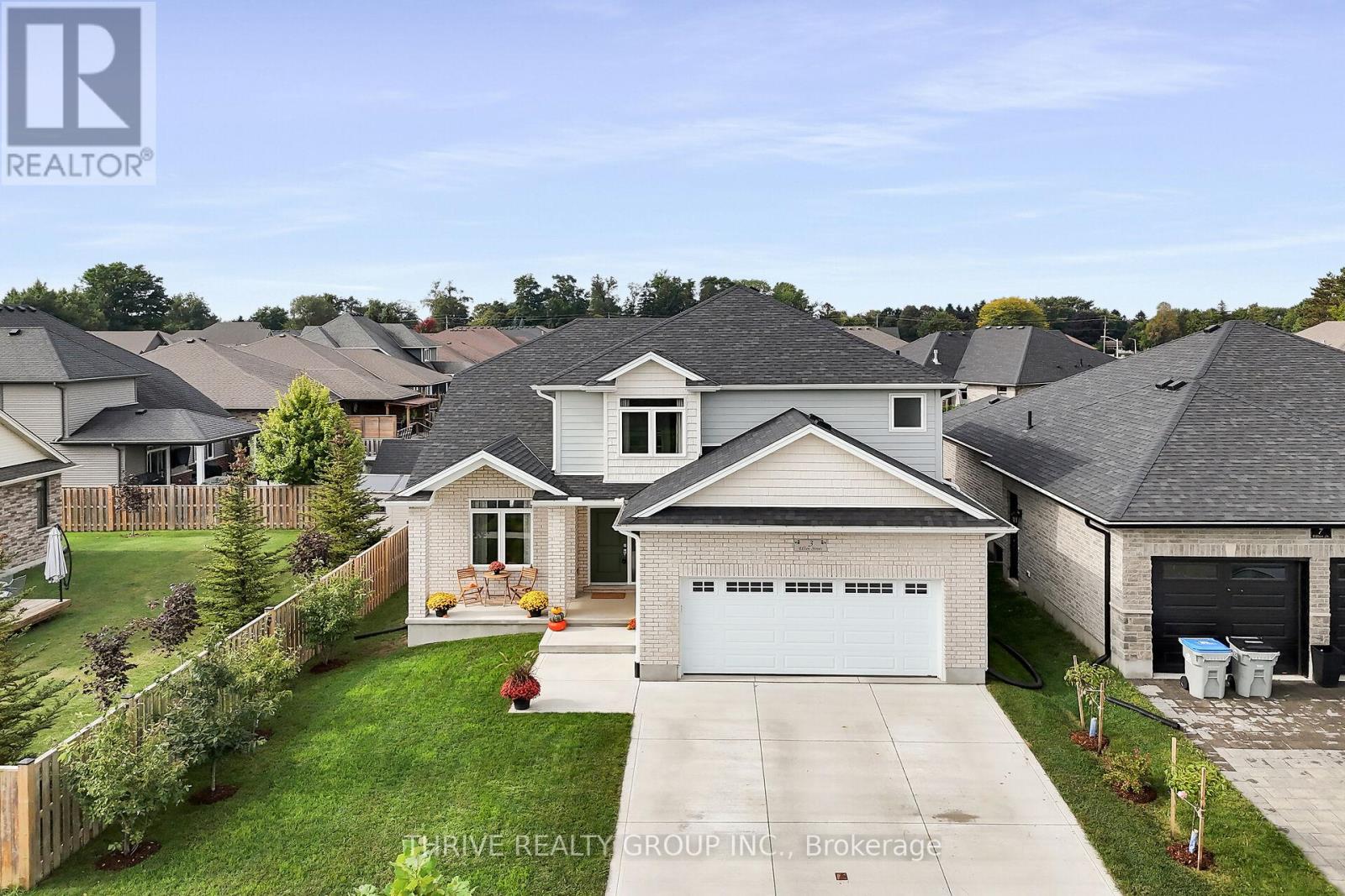 3 Elliot St, Strathroy-caradoc Se, ON N7G 0H2