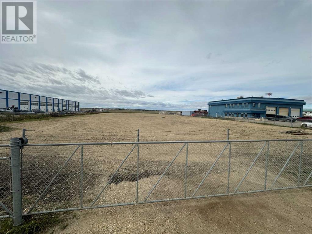 123 Street Unit 10220, Grande Prairie, AB T8V 8B8
