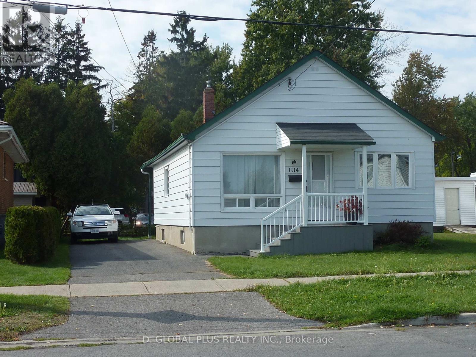 1114 Cumberland St, Cornwall, ON K6J 4K4