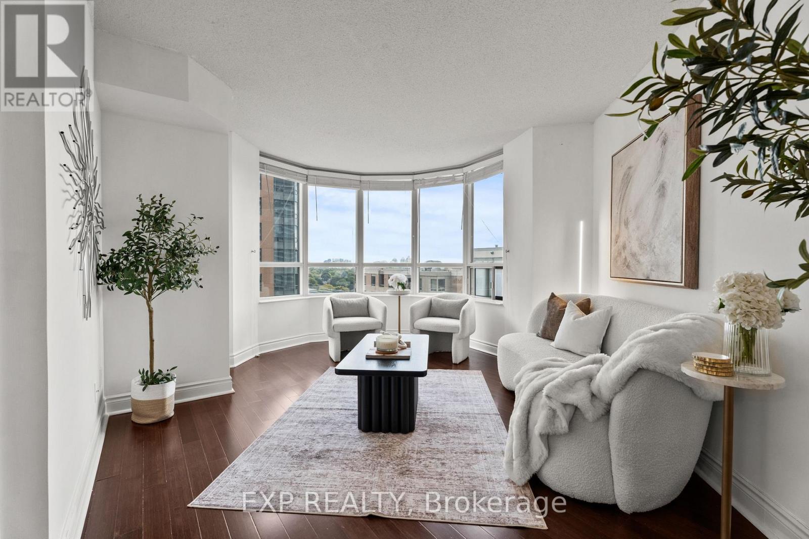 1222 15 Northtown Way, Toronto, ON M2N 7L4