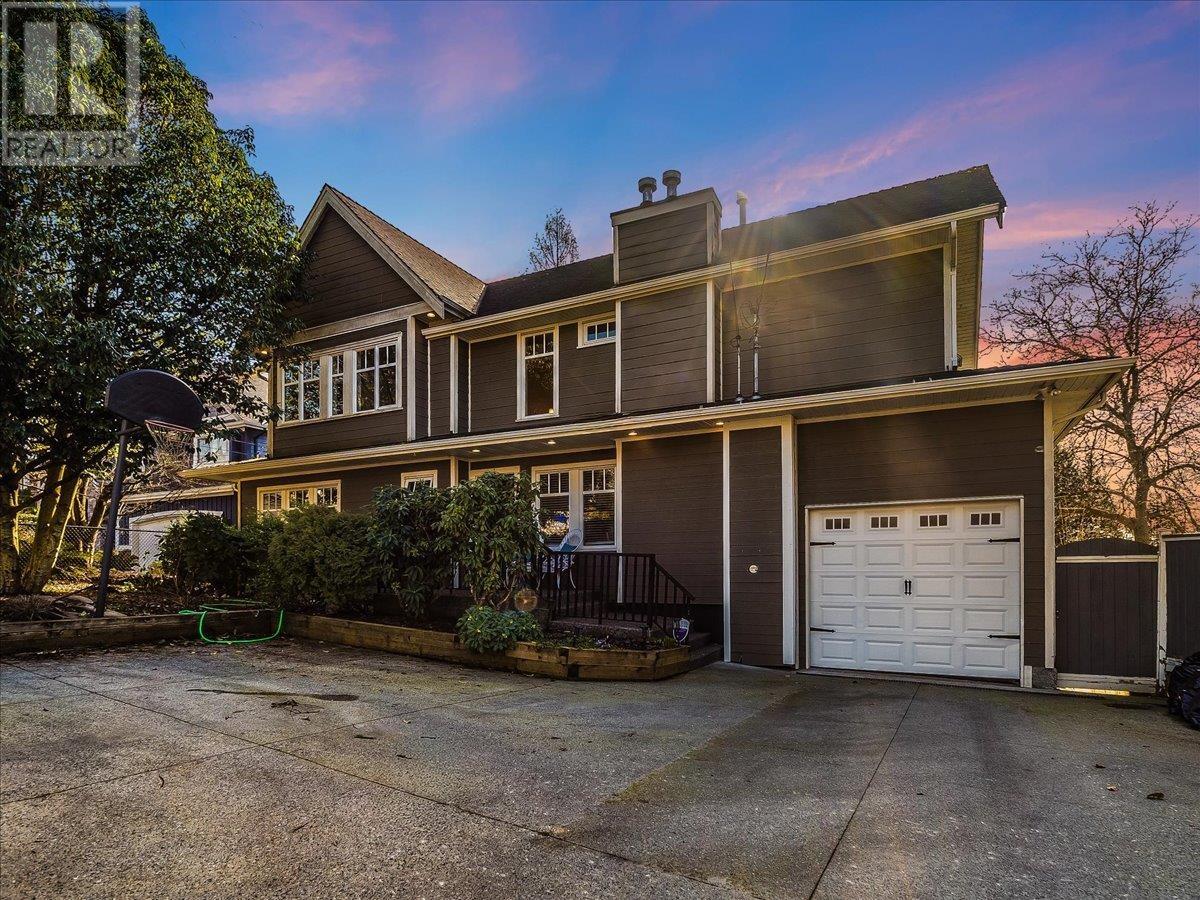 7124 Broadway, Burnaby, BC V5A 1R9