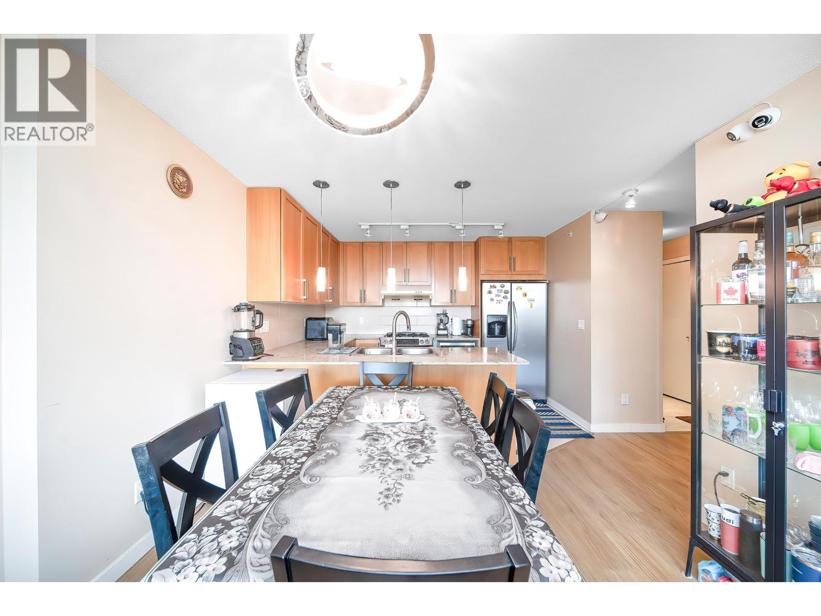 7088 Salisbury Avenue Unit 510, Burnaby, BC V5E 0A4