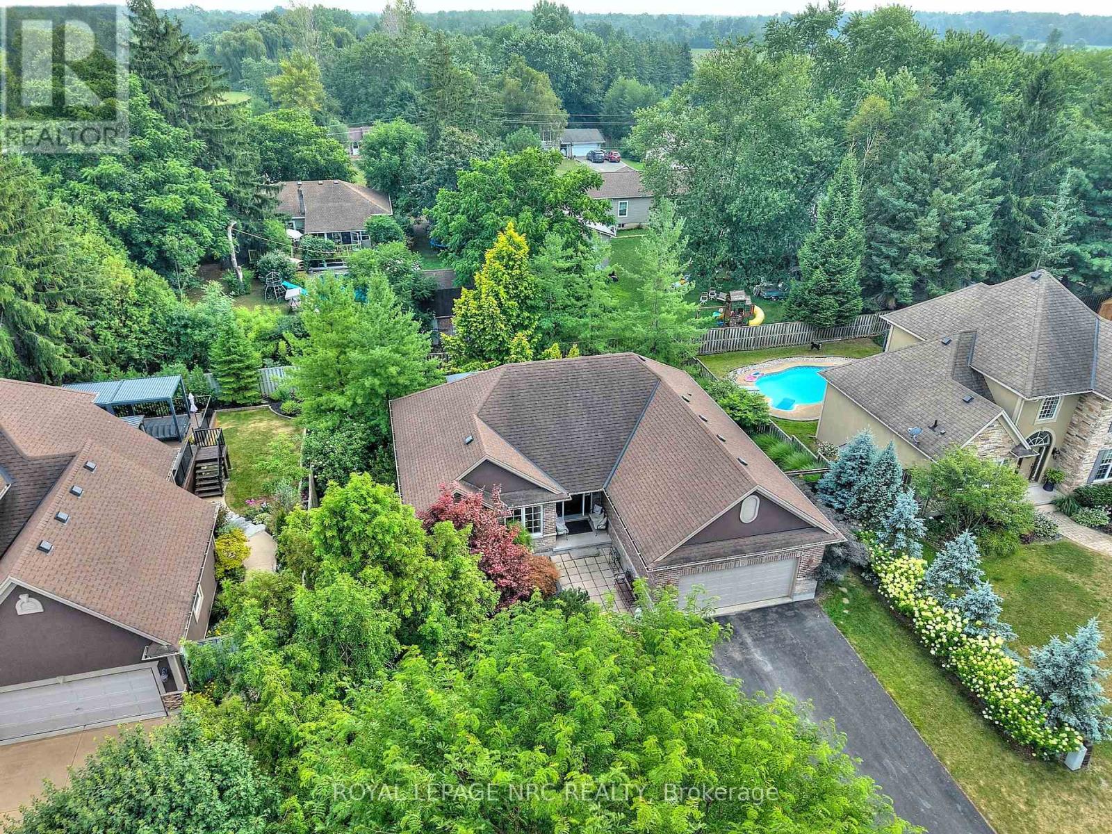 18 Martha Ct, Pelham, ON L0S 1C0