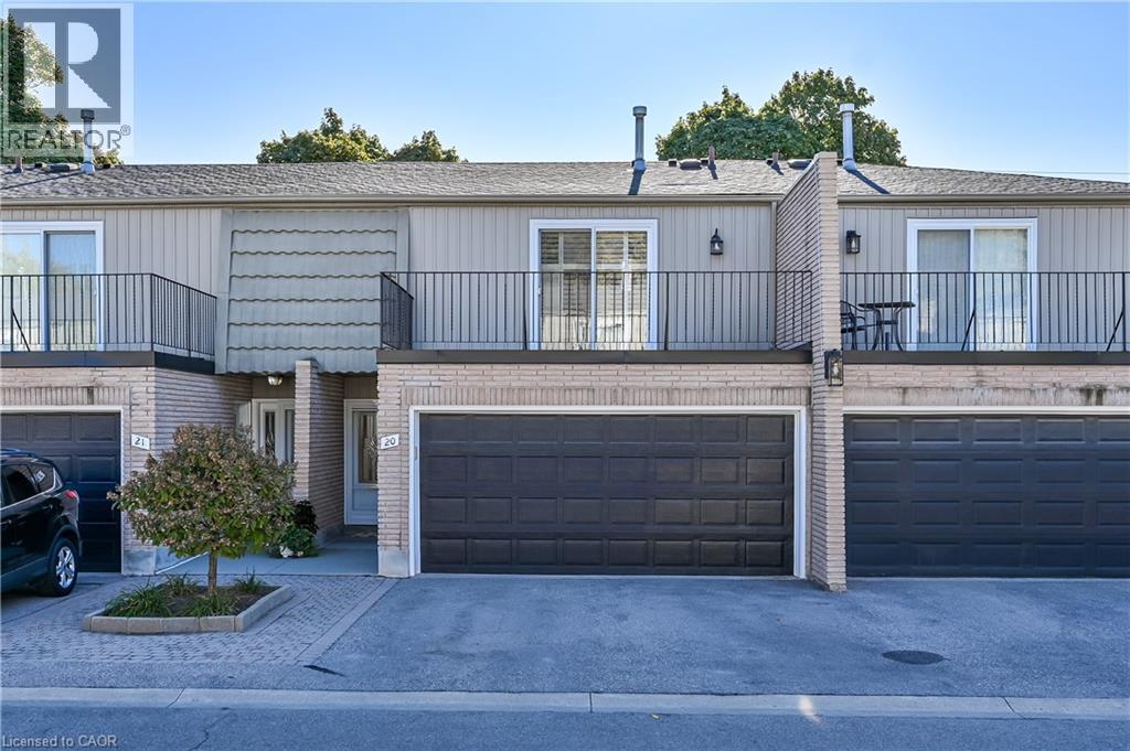 1011 White Oak Drive Unit 20, Burlington, ON L7T 2L3