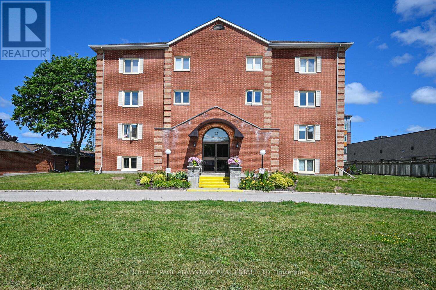 401 10 Armstrong Dr, Smiths Falls, ON K7A 5H8