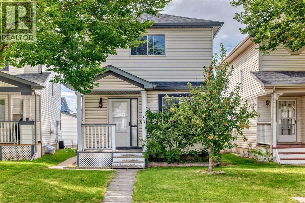 37 Martinbrook Link NE, Calgary, AB T3J 3N9