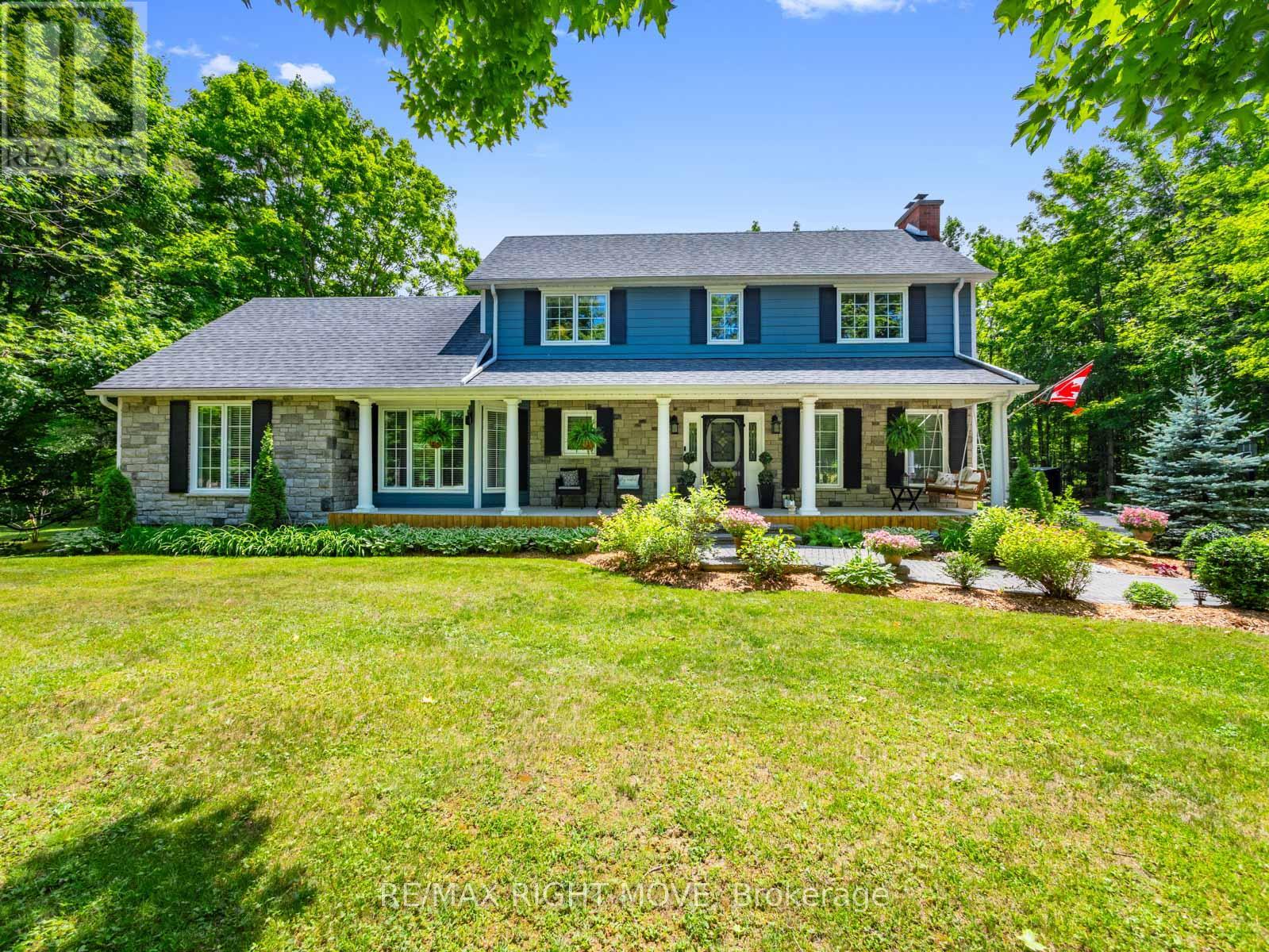 1897 Marchmont Rd, Severn, ON L3V 6H2