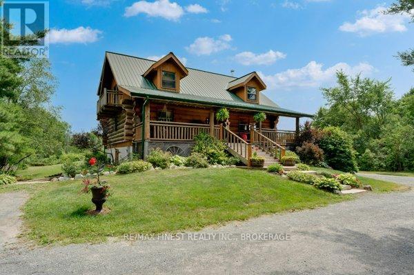 5006 Wallace Rd, South Frontenac, ON K0H 1V0