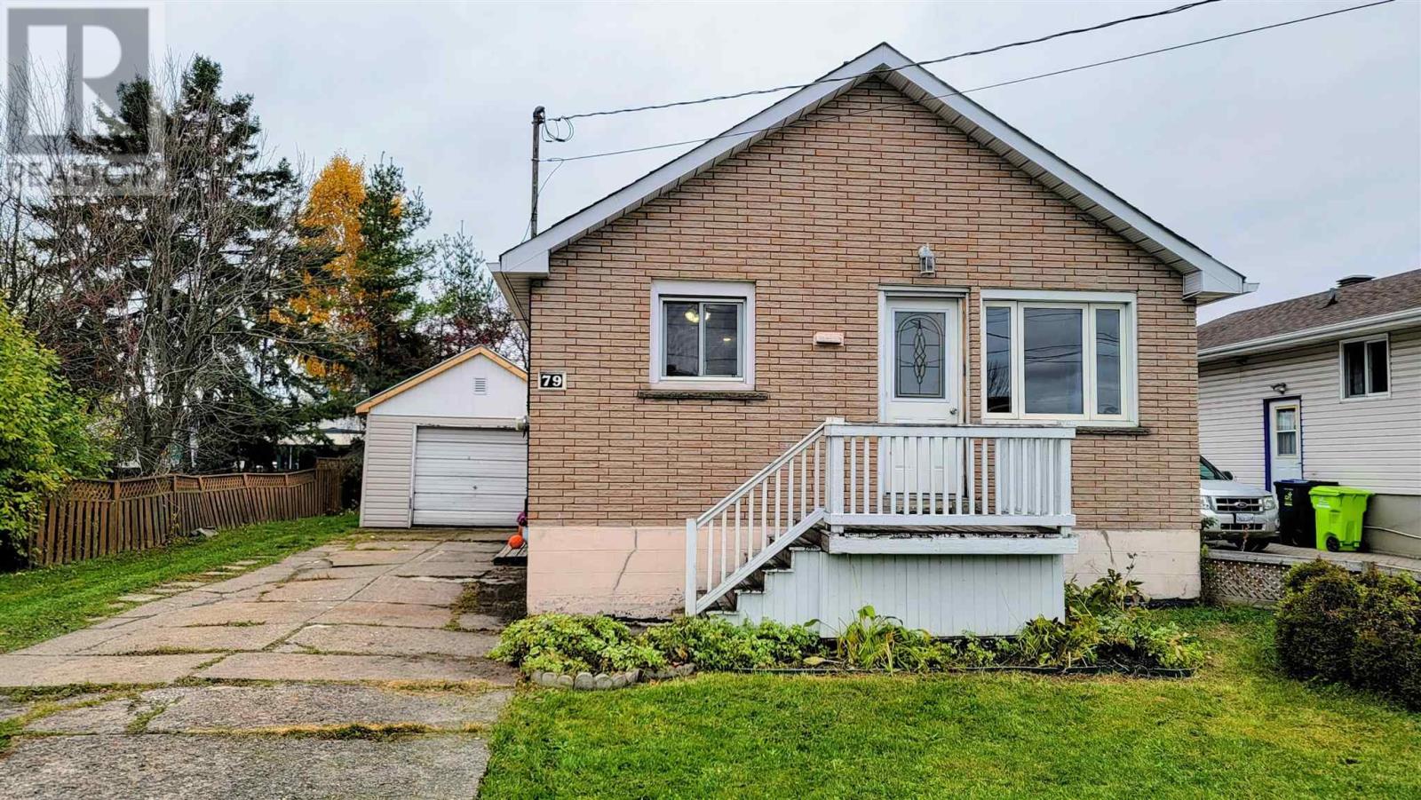 79 Prentice Ave, Sault Ste. Marie, ON P6C 4P6