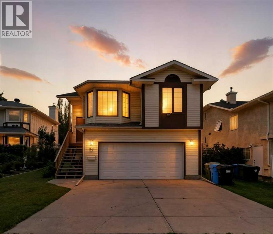 30 Macewan Ridge Pl NW, Calgary, AB T3K 3M1