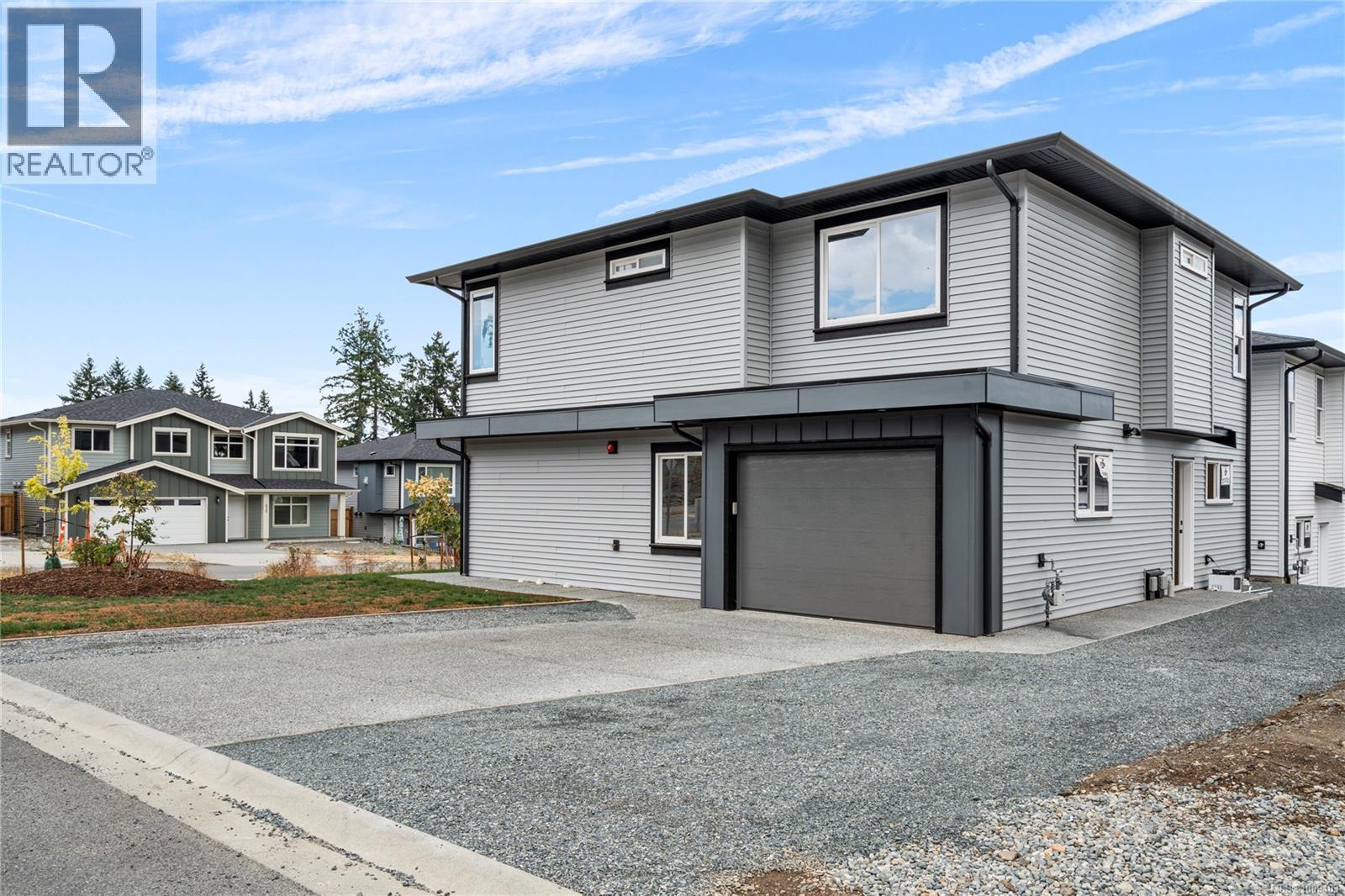 631 Eighth St, Nanaimo, BC V9R 6P1