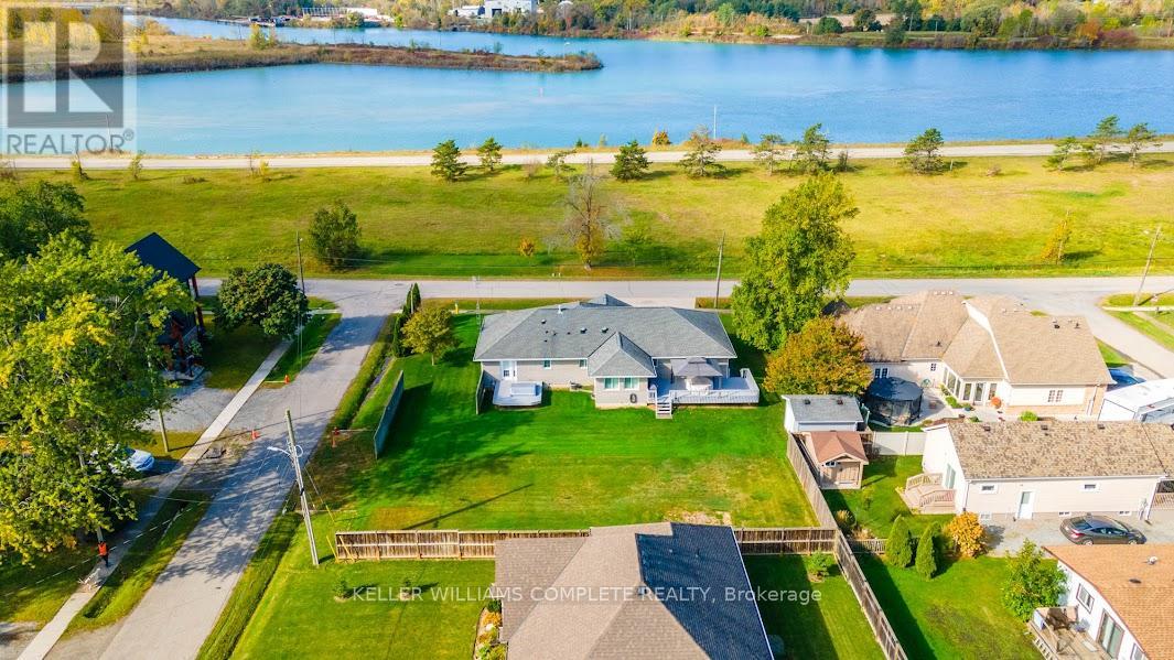 24 S Main St, Thorold, ON L0S 1K0