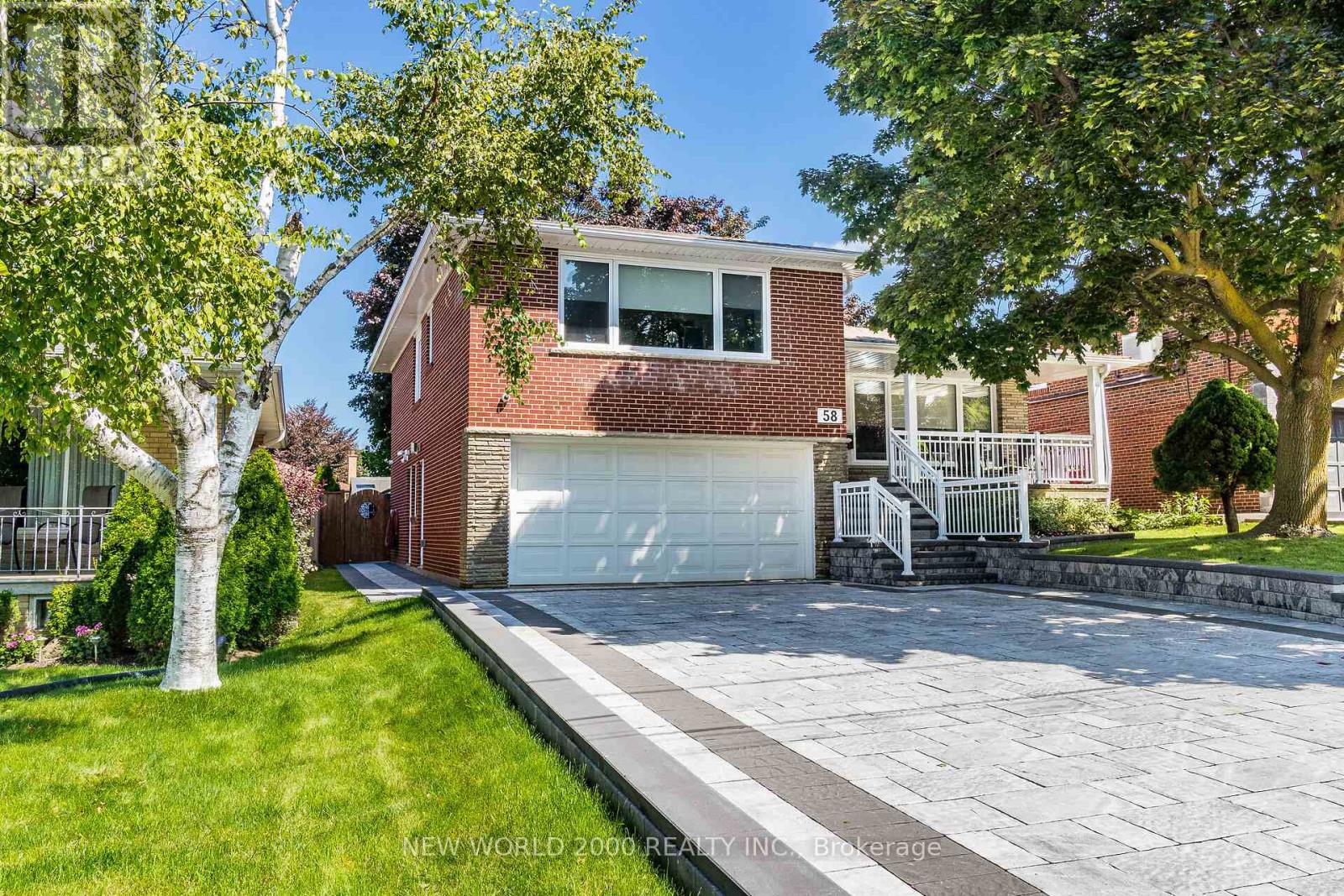 58 Comay Rd, Toronto, ON M6M 2L1