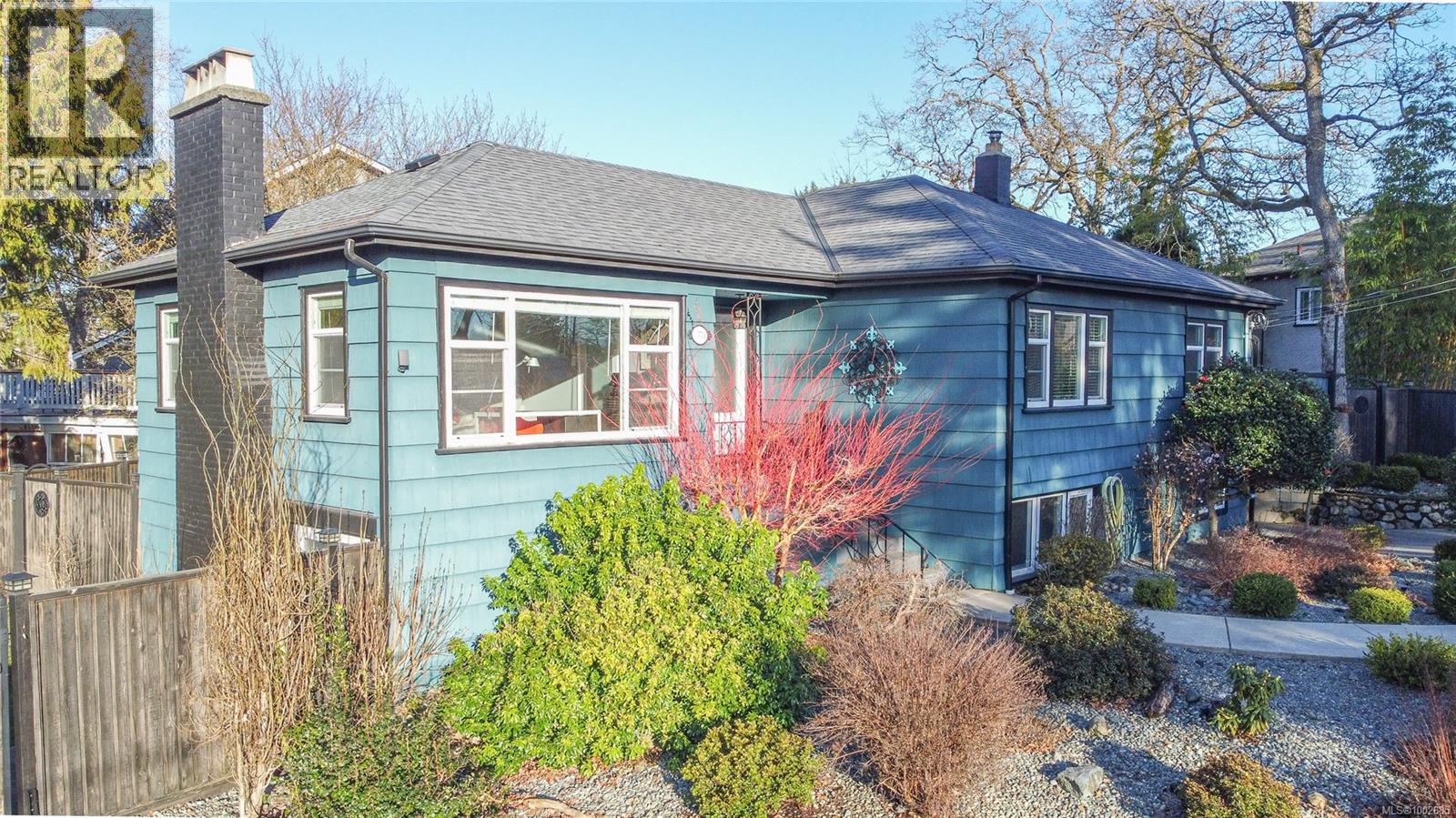 3771 Winston Cres, Saanich, BC V8X 1S2