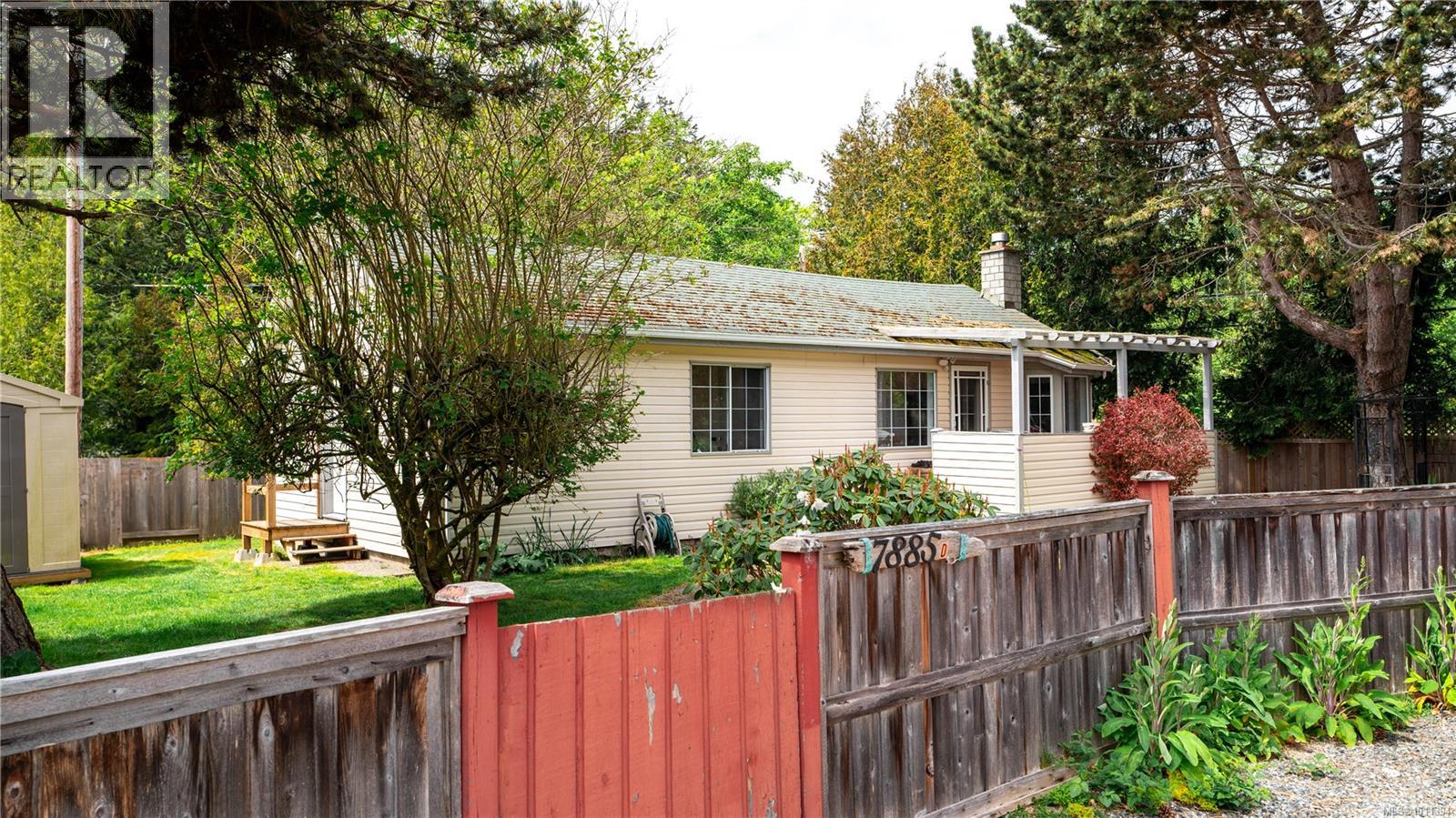 7885 West Coast Road #d, Sooke, BC V9Z 0R6