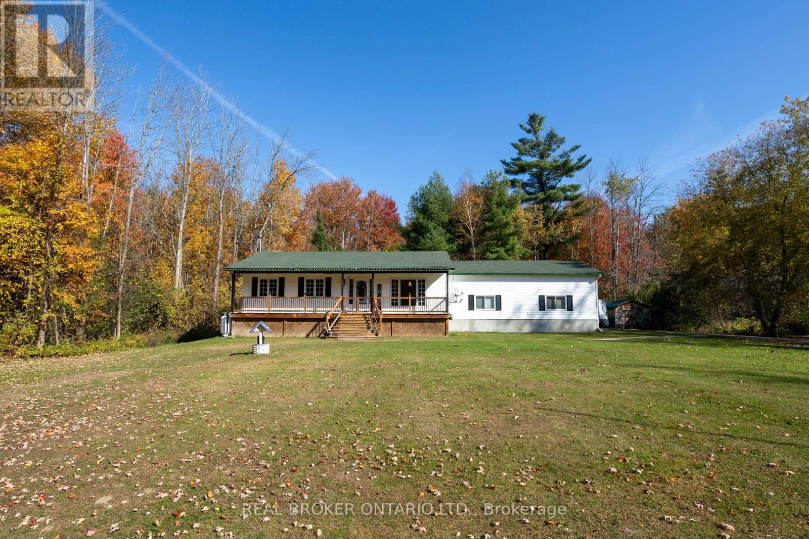 8 Benjamin Ln, North Grenville, ON K0G 1J0